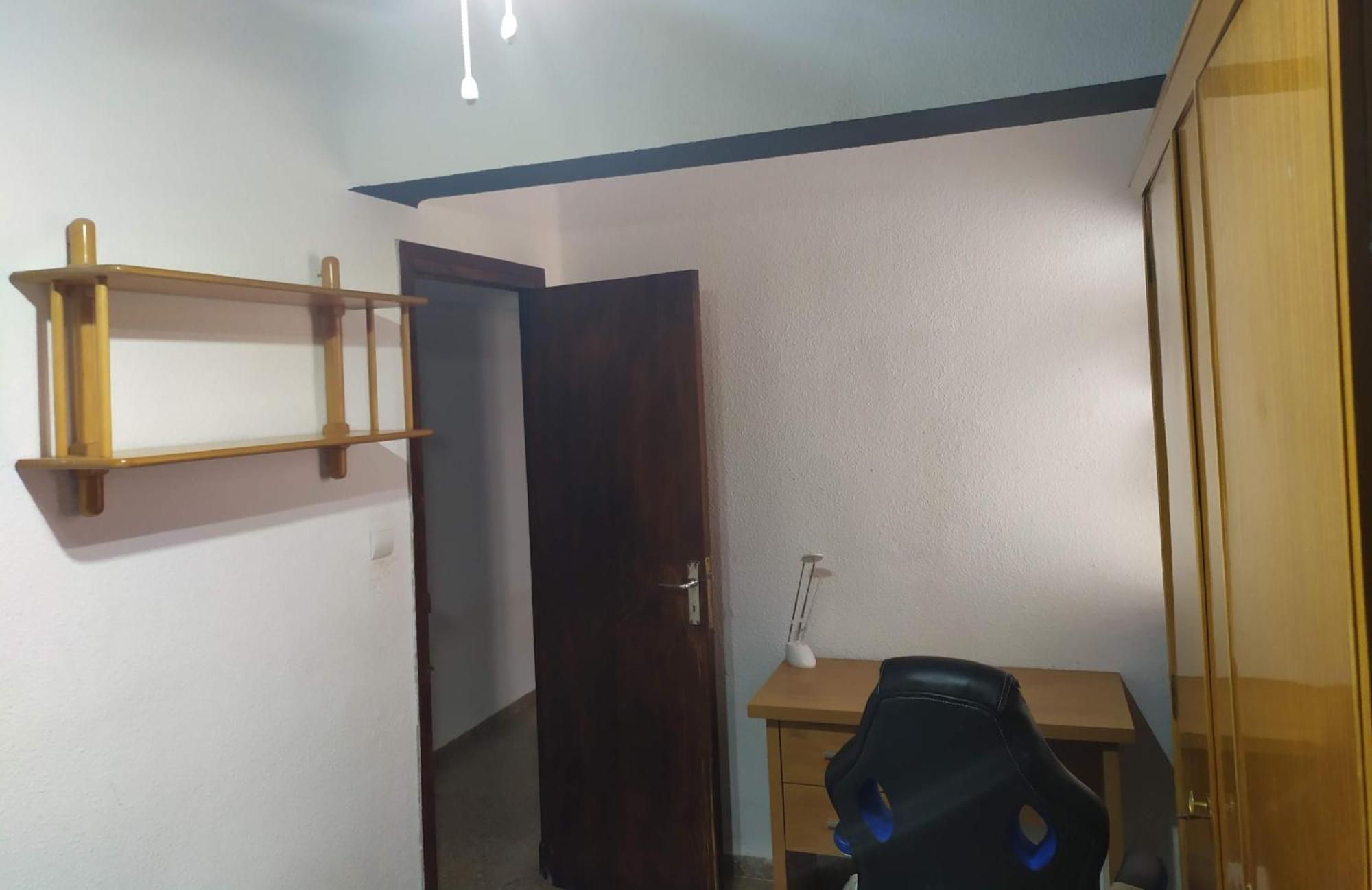 Piso Compartido Cerca De La Universidad Ceu Moncada Exteriör bild